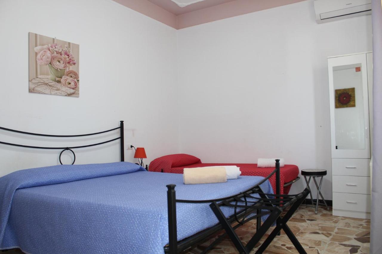Alghero Budget Bagian luar foto